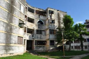 La arquitectura revolucionaria del Tercer Mundo - Fernando Salinas