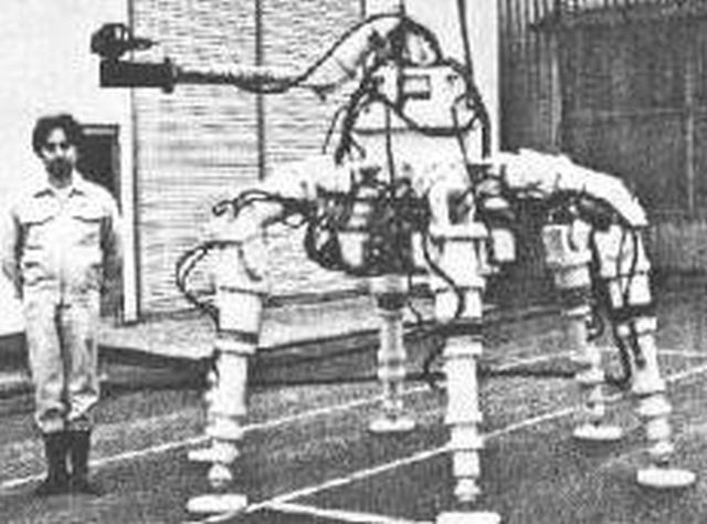 1985-Aquarobot-x640